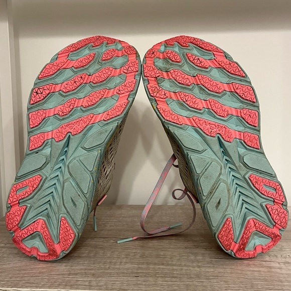 SOLD | HOKA Free People Clifton - size 6 (W) seaweed/green tea FP Movement HOKA - Picture 9 of 12